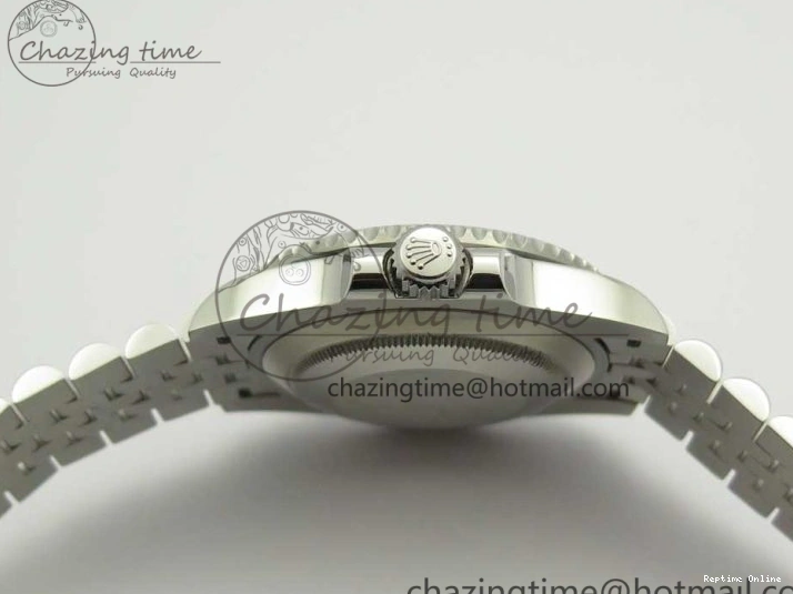 0201 UrbanChic GMT-Master II 126710 BLRO BPF Black Green Ceramic Bezel SS Black Dial on SS Jubilee Bracelet A 3347